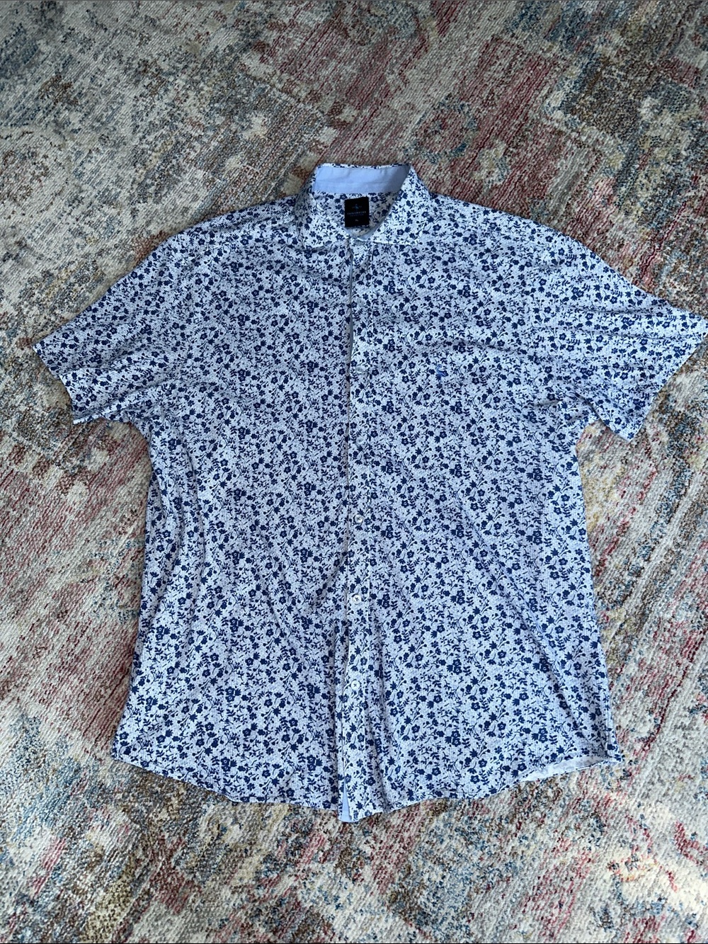 Tailorbyrd White Short-Sleeve Button-Down with Navy Floral Print-XL